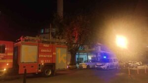 ZONGULDAK’IN EREĞLİ İLÇESİNE BAĞLI BAĞLIK MAHALLESİ'NDE ÜZERİNDE BULUNAN CAMİSİNİN KUBBESİNDE