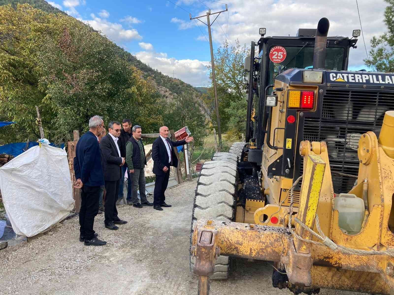 KARABÜK İL GENEL MECLİS BAŞKANI AHMET SÖZEN BERABERİNDE AK PARTİ