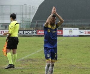 ZONGULDAK DEPLASMANLI SÜPER AMATÖR LİG TAKIMLARINDAN SARI-LACİVERTLİ EKİPTE TEKNİK HOCA