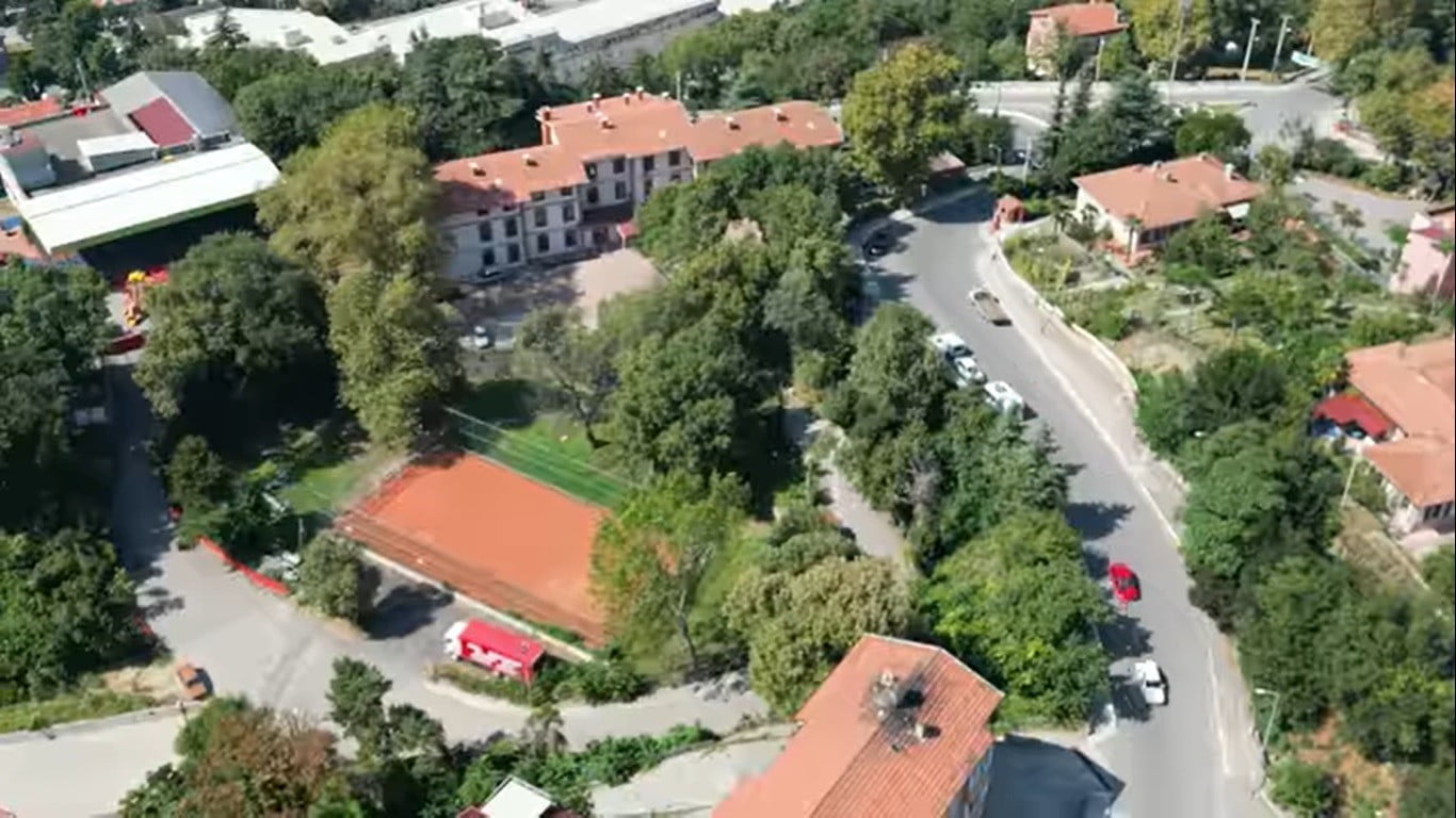 ZONGULDAK'TA DEPREME DAYANIKSIZ OLDUĞU TESPİT EDİLEN VE YIKIMINA KARAR VERİLEN