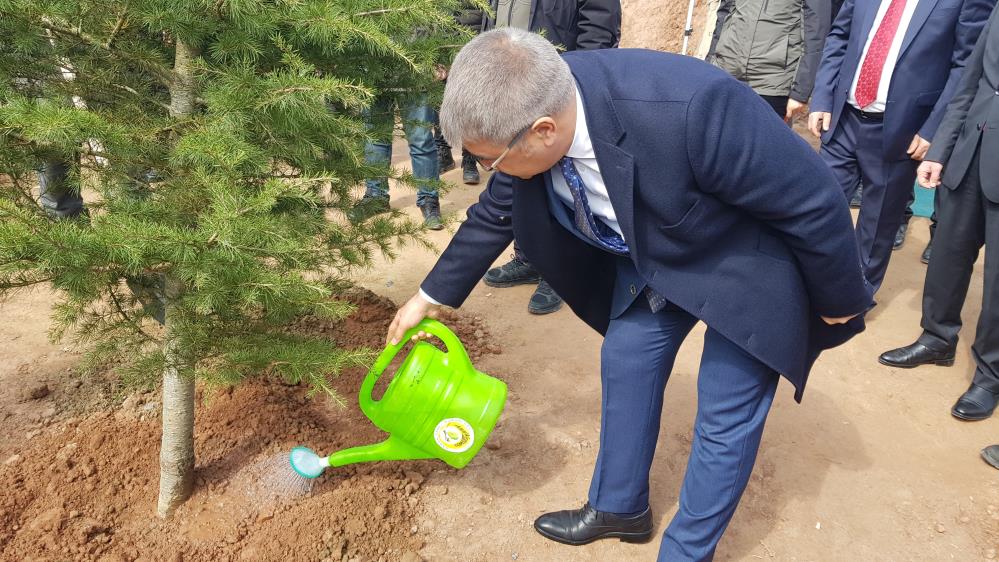 Kahramanmaraş merkezli meydana gelen depremlerde hayatını kaybeden vatandaşlar anısına Karabük’te bin