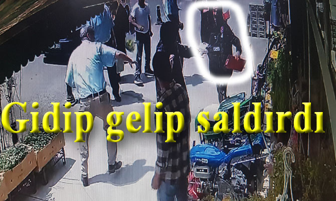 Karabük’te bir şahsın tarım ürünleri satan dükkana zarar verdiği anlar,