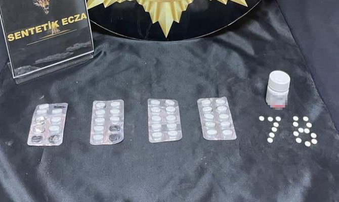 Karabük’te polis tarafından düzenlenen uyuşturucu operasyonunda 1 kişi gözaltına alındı.
