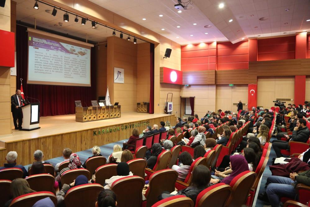 Artırılmış Gerçeklik ile Geriatrik Bireylerde İlk Yardım Eğitimi başlıklı Erasmus+
