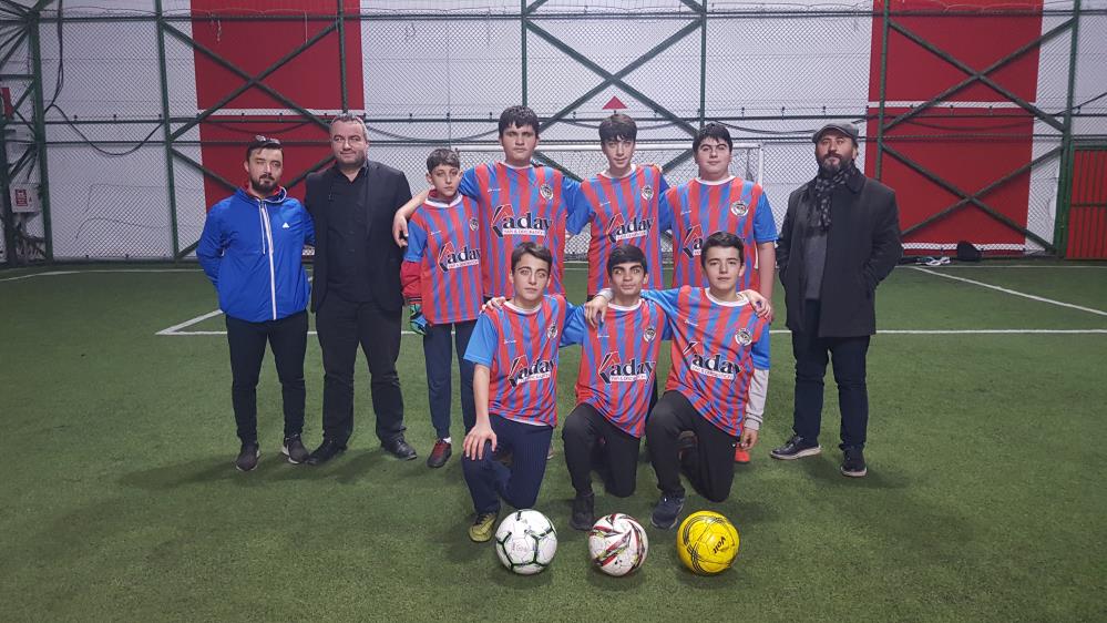 Karabük’te imam hatip lisesi öğrencilerinin kurduğu Kelle Paça Spor Kulübü