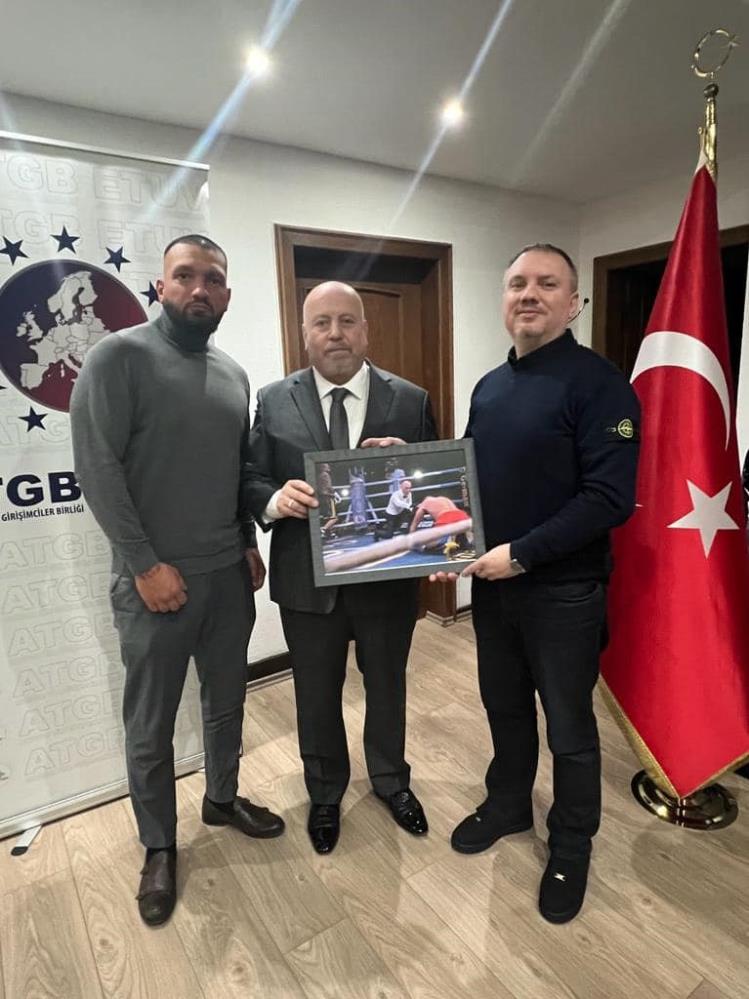 Profesyonel boksör Çağlar Genç, Karabüklü gurbetçi işadamı Avrupalı Türk Girişimciler