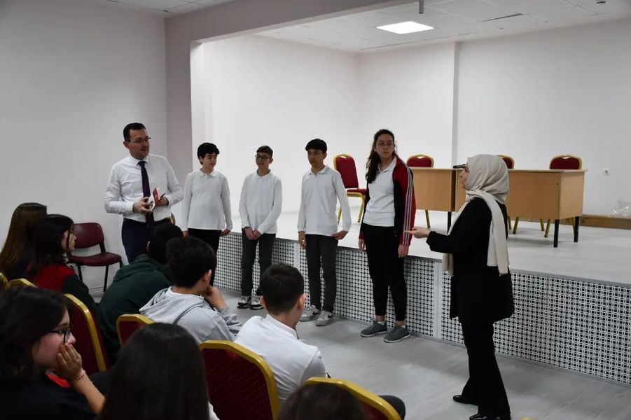 Safranbolu’da, “Gençlerle Baş Başa" eğitim buluşmaları kapsamında İlçe Milli Eğitim