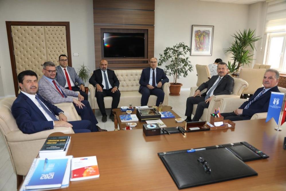 Karabük Üniversitesi ile Kocaeli Sağlık ve Teknoloji Üniversitesi arasında Sağlık