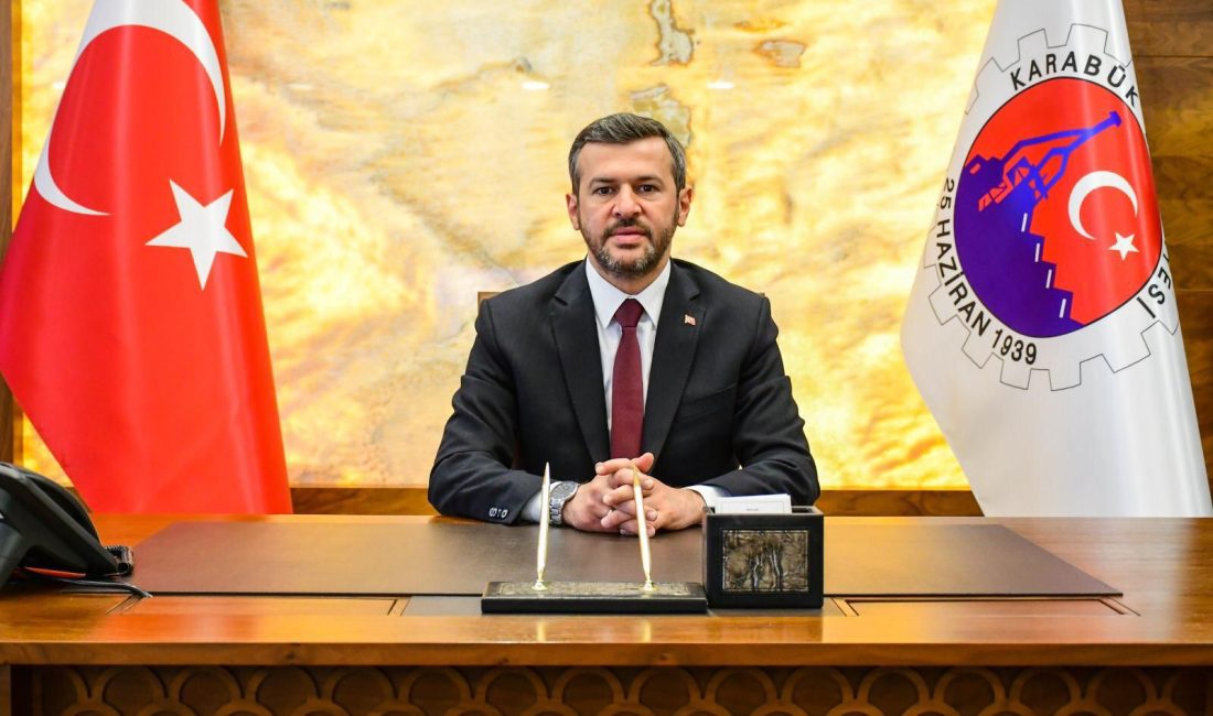 Karabük Belediye Başkanı Özkan Çetinkaya, Karabük halkının Kurban Bayramı'nı kutladı.