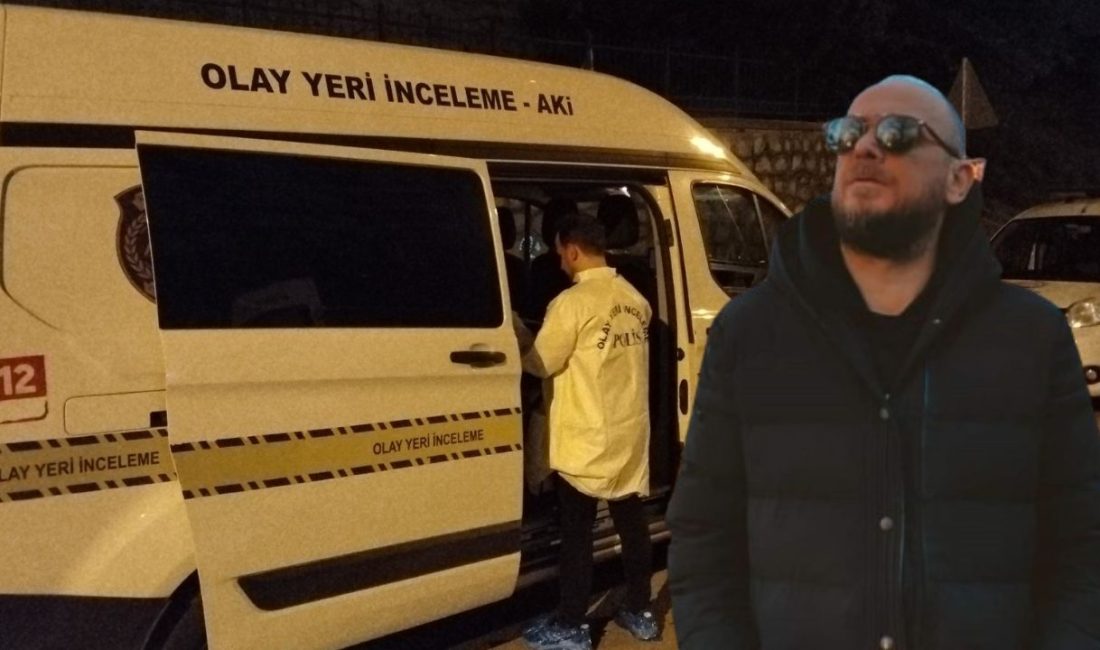 Kardemir Karabükspor'un taraftar grubu olan Mavi Ateş'in amigosu Kemal Öztürk evinde