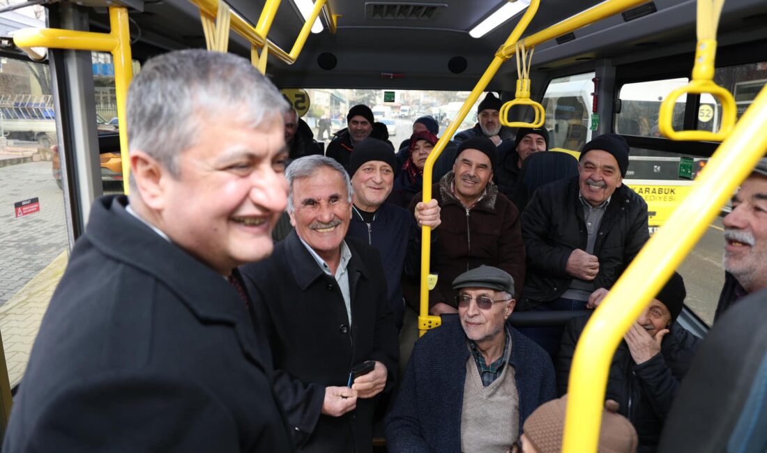 Karabük Valisi Mustafa Yavuz, Yeşil Mahalle Taşkent Caddesi’nde bulunan esnaf
