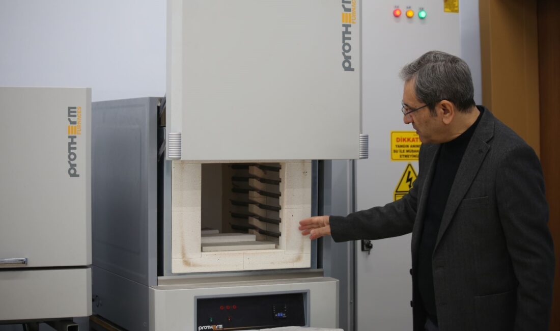 Karabük Üniversitesi’nde (KBÜ) TÜBİTAK destekli projeyle geliştirilen magnezyum alaşımlarının hem