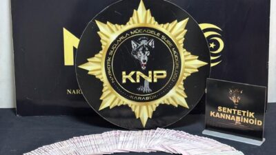 KARABÜK'TE POLİS EKİPLERİNCE DÜZENLENEN UYUŞTURUCU OPERASYONLARINDA YAKALANAN 8 ŞÜPHELİDEN 1’İ