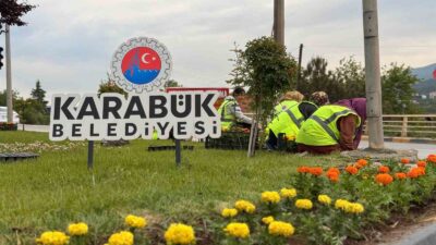 KARABÜK BELEDİYESİ, YAZ MEVSİMİNİN BAŞLAMASIYLA BİRLİKTE PARK, BAHÇE VE REFÜJLERDE