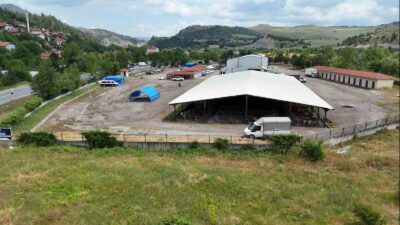 KARABÜK BELEDİYESİ, YAKLAŞAN KURBAN BAYRAMI ÖNCESİNDE KURBAN SATIŞLARININ YALNIZCA BELİRLENEN