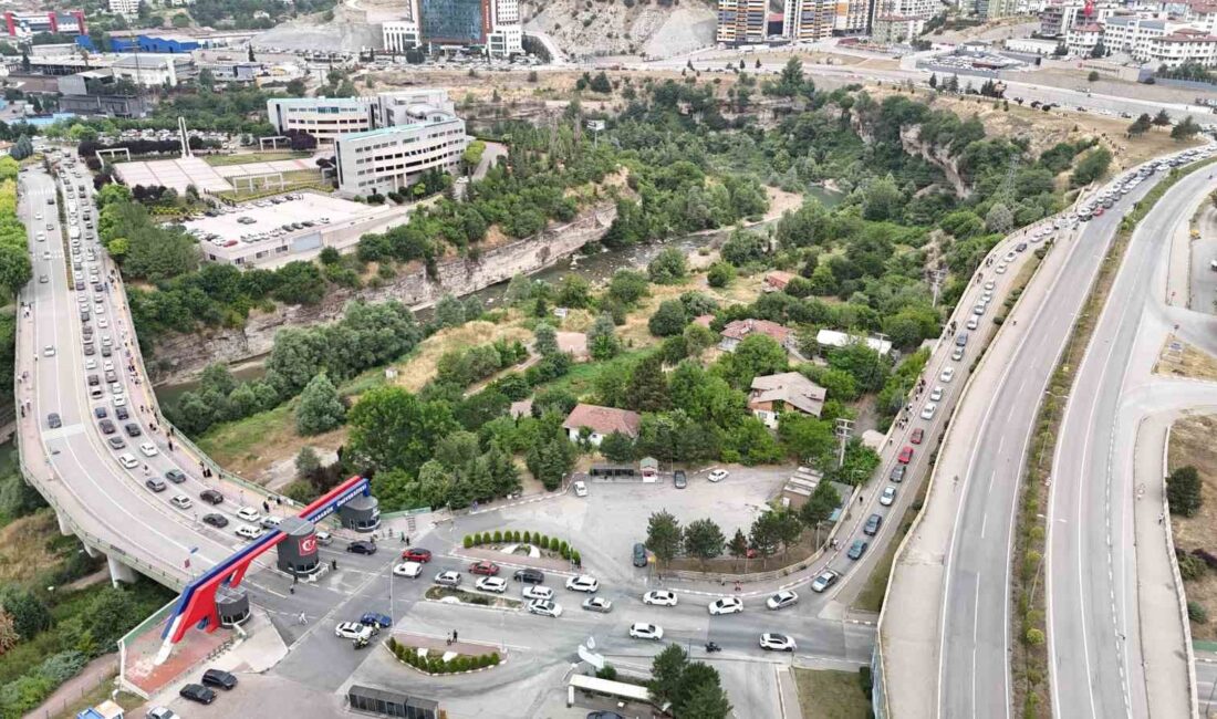 KARABÜK'TE YÜKSEKÖĞRETİM KURUMLARI SINAVI'NIN (YKS) İLK OTURUMU OLAN TEMEL YETERLİLİK