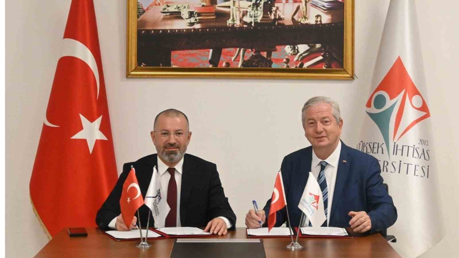 SOSYALFEST 2025 HAZIRLIKLARI ÇERÇEVESİNDE KARABÜK ÜNİVERSİTESİ REKTÖRÜ PROF. DR. FATİH