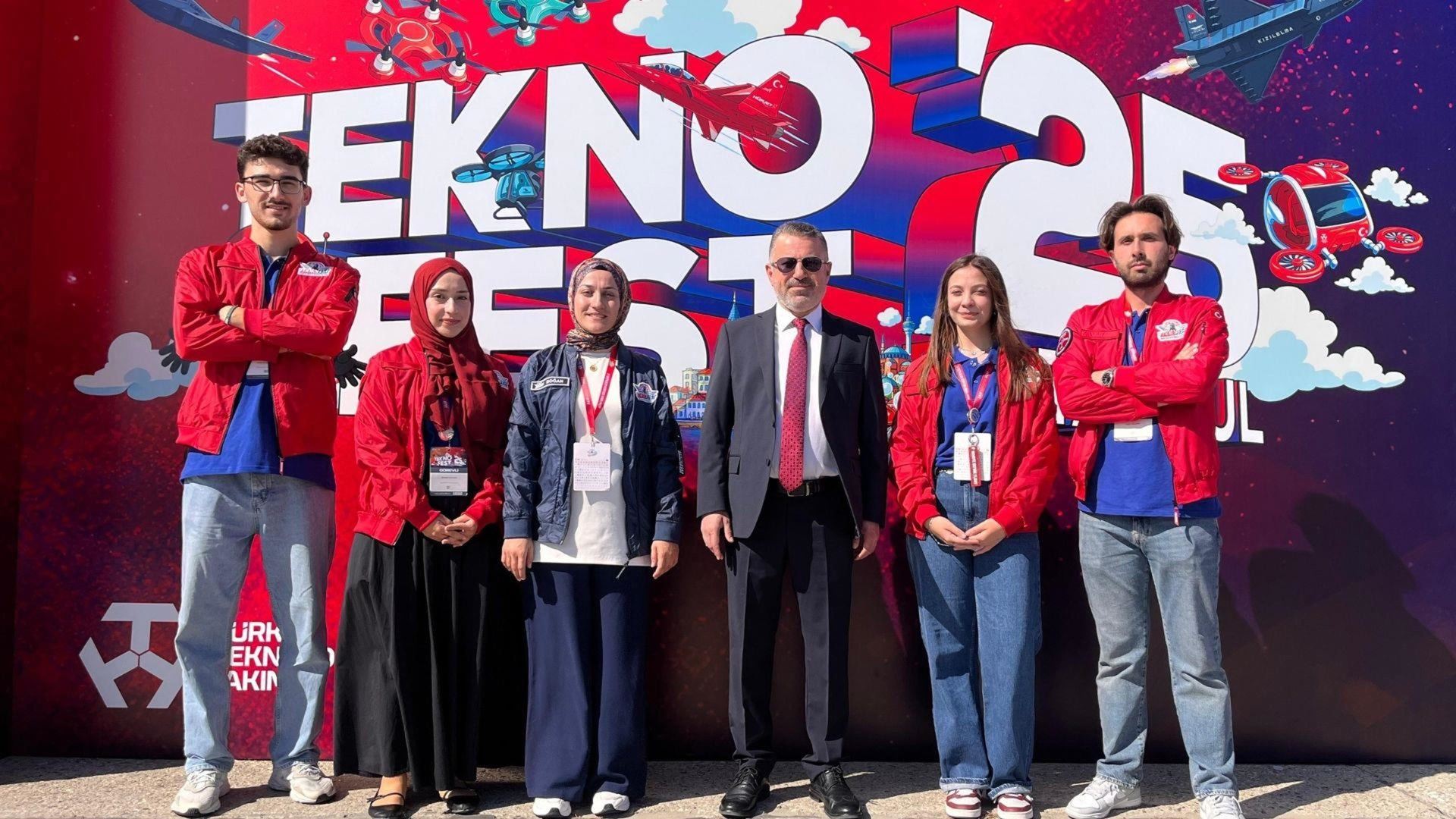 KARABÜK ÜNİVERSİTESİ (KBÜ), TEKNOFEST 2025’TE 102 TAKIMLA YER ALARAK KATILIM