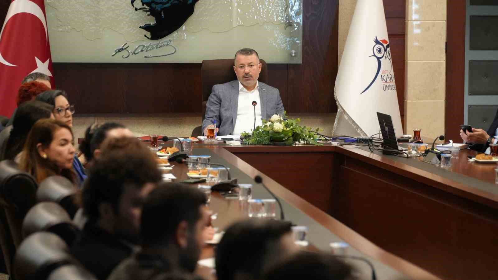 KARABÜK ÜNİVERSİTESİ (KBÜ) KAMU POLİTİKALARI ARAŞTIRMA VE GELİŞTİRME MERKEZİ (KAPGEM)