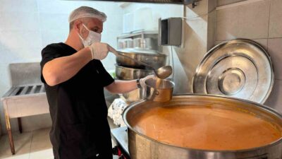 KARABÜK BELEDİYESİ, SOSYAL BELEDİYECİLİK ANLAYIŞI DOĞRULTUSUNDA YÜRÜTTÜĞÜ AŞEVİ HİZMETLERİYLE HER