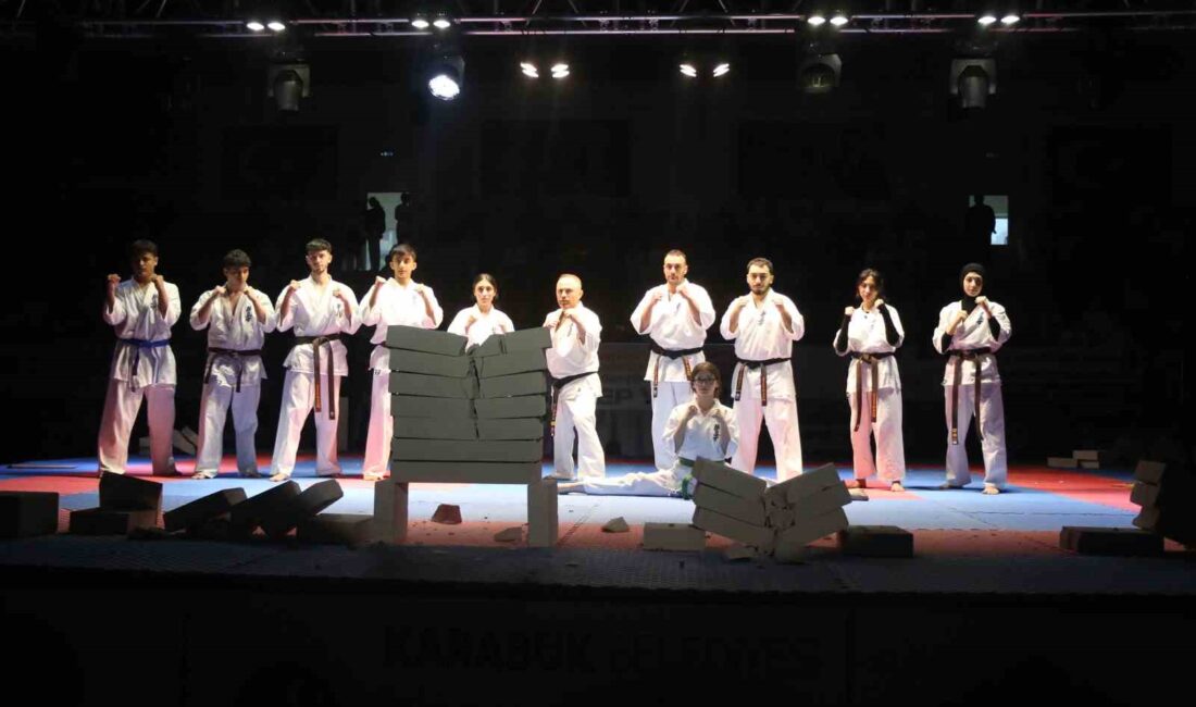 KARABÜK’ÜN EV SAHİPLİĞİNİ YAPTIĞI TÜRKİYE KYOKUSHİN STİL KARATE ŞAMPİYONASI’NDA MÜSABAKALAR