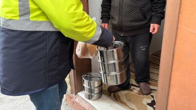 KARABÜK BELEDİYESİ AŞEVİ, RAMAZAN AYINDA DA İHTİYAÇ SAHİBİ VATANDAŞLARA YÖNELİK