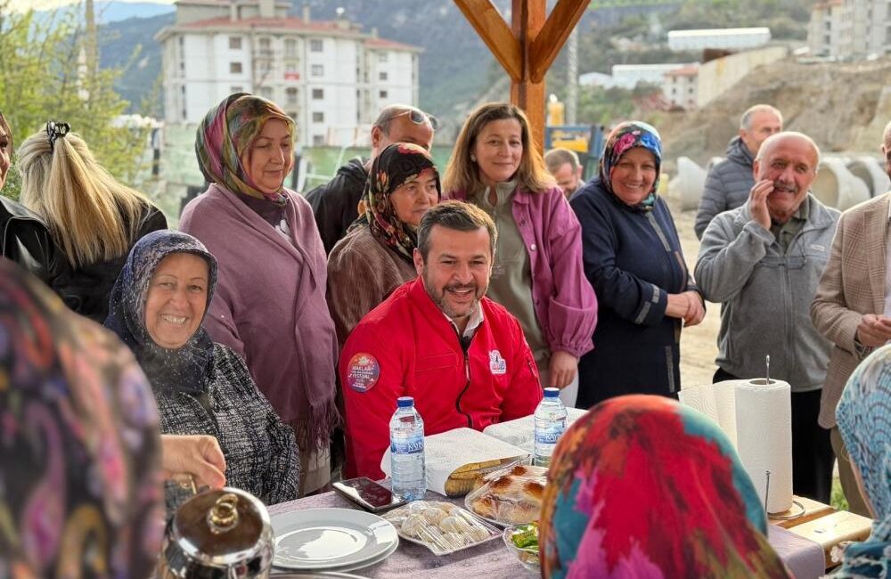 Karabük Belediye Başkanı Özkan Çetinkaya,