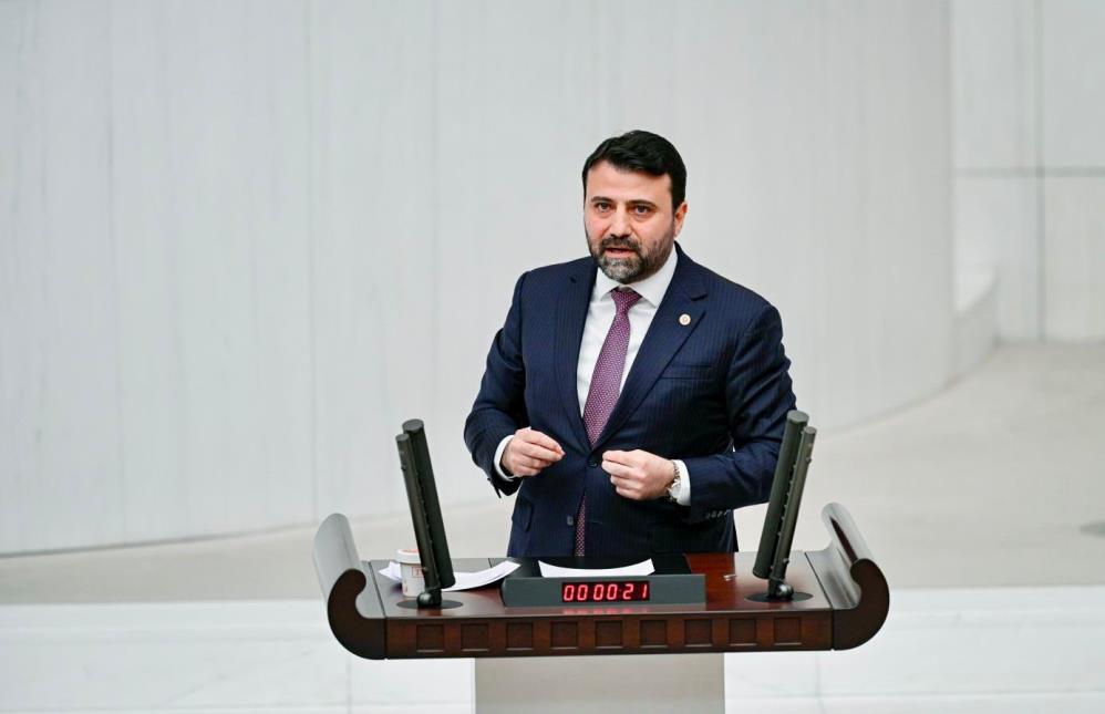 AK Parti Genel Sekreter Yardımcısı ve Karabük Milletvekili Cem Şahin,