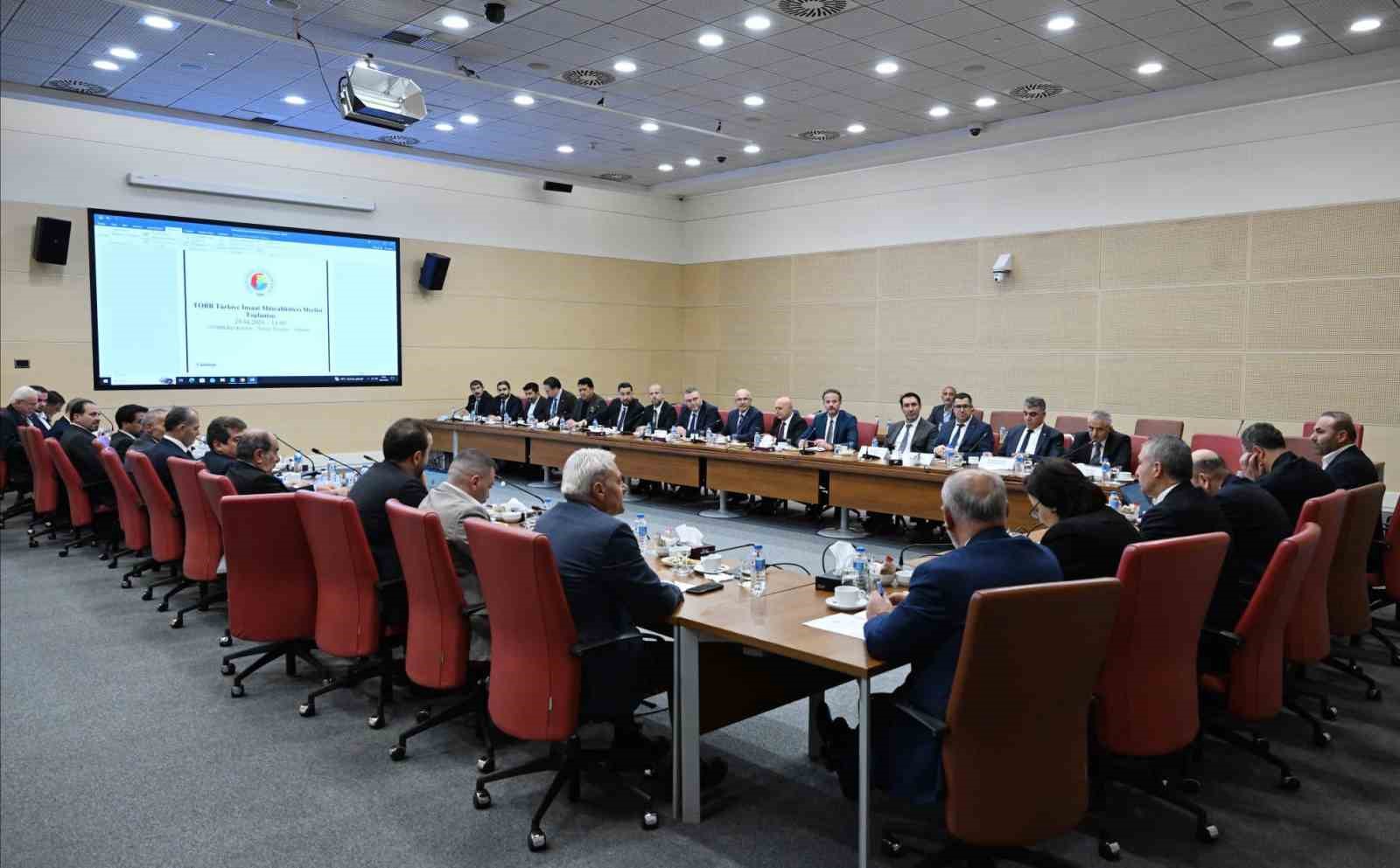 TÜRKİYE EKONOMİSİNİN LOKOMOTİF SEKTÖRLERİNDEN İNŞAATIN GELECEĞİ, TOBB TÜRKİYE İNŞAAT MÜTEAHHİTLERİ