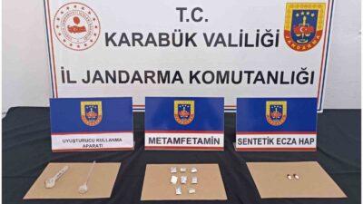 KARABÜK’TE JANDARMA EKİPLERİNCE DÜZENLENEN 3 AYRI UYUŞTURUCU OPERASYONUNDA 10 ŞÜPHELİ