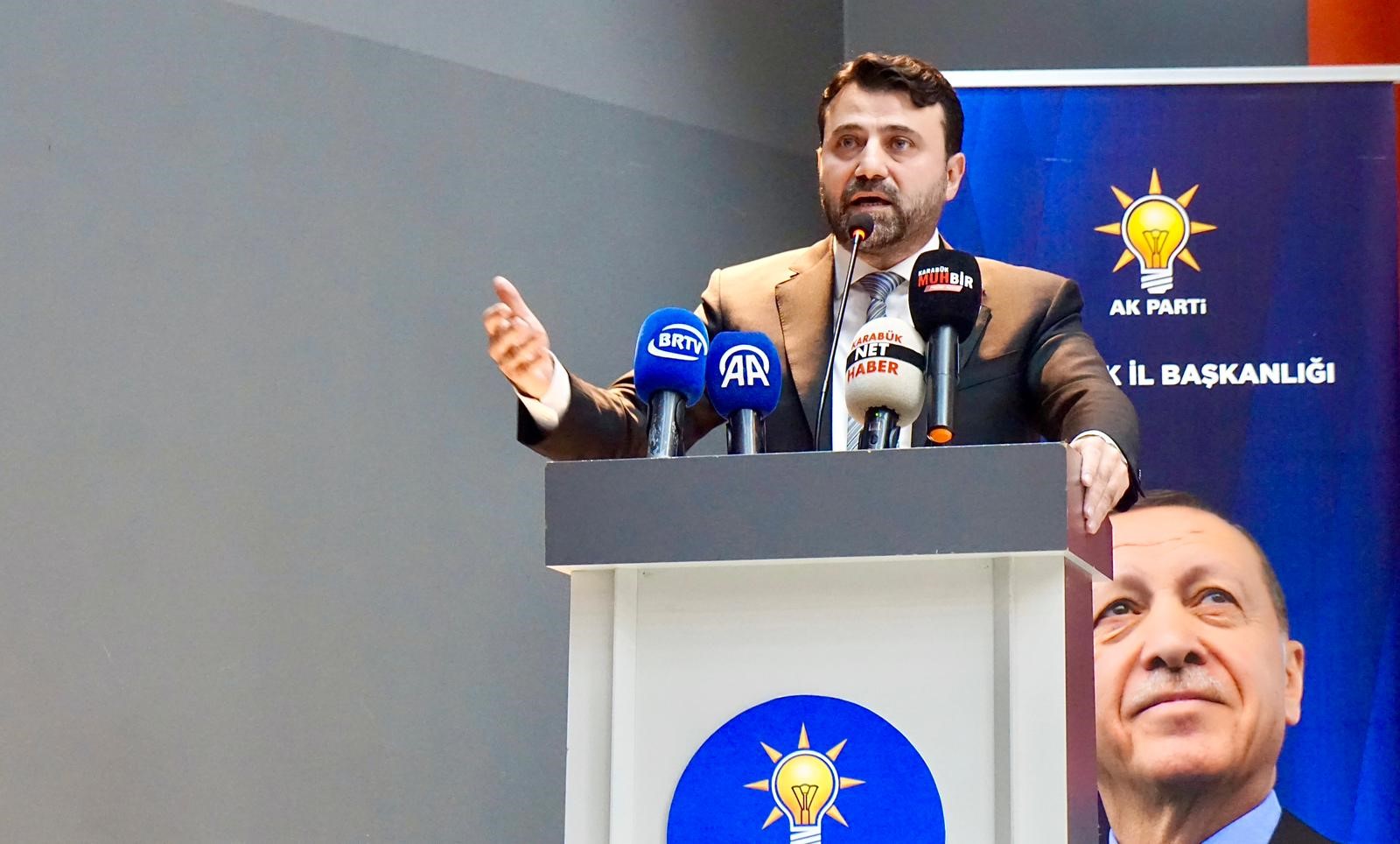 AK PARTİ GENEL SEKRETER YARDIMCISI VE KARABÜK MİLLETVEKİLİ CEM ŞAHİN,
