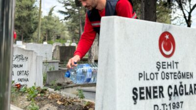 KARABÜK BELEDİYESİ, BAYRAM ÖNCESİNDE KENT GENELİNDEKİ MEZARLIKLARDA KAPSAMLI TEMİZLİK VE