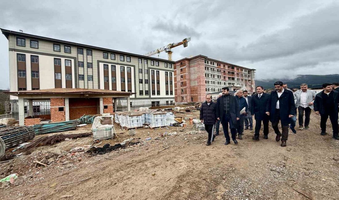 AK PARTİ GENEL SEKRETER YARDIMCISI VE KARABÜK MİLLETVEKİLİ CEM ŞAHİN