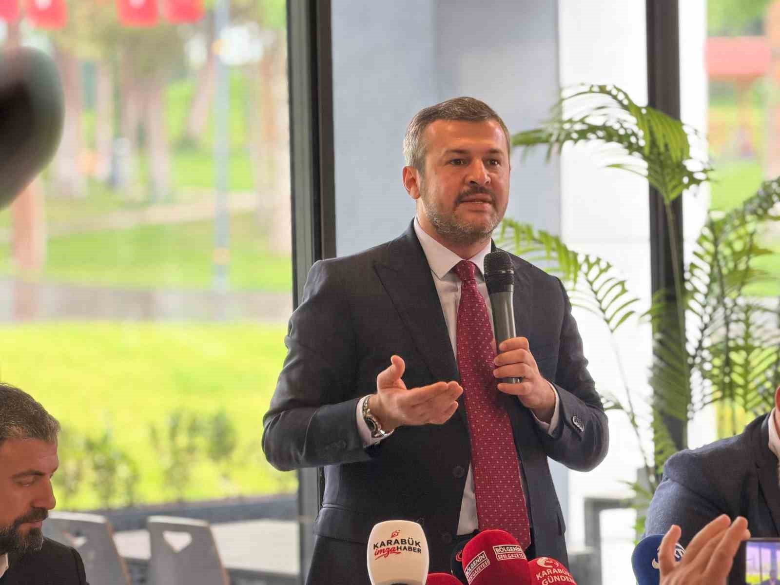 Karabük Belediye Başkanı Özkan Çetinkaya, parklara zarar verenlere sert tepki