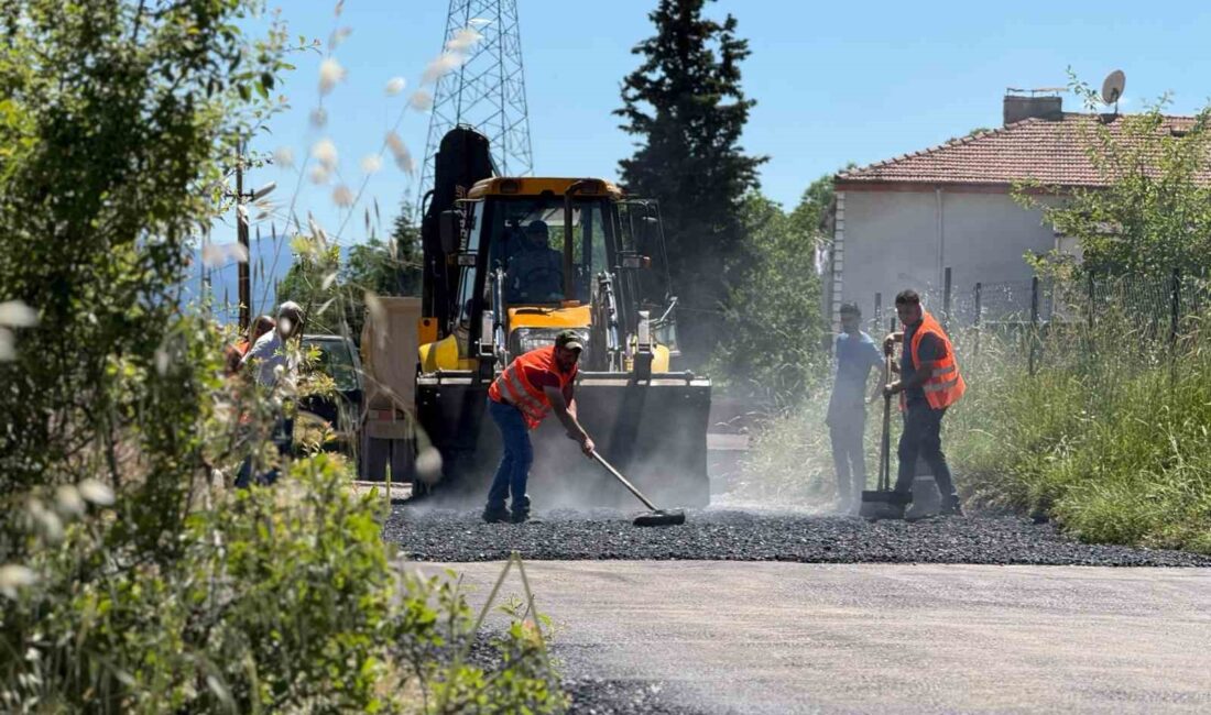 KARABÜK BELEDİYESİ FEN İŞLERİ MÜDÜRLÜĞÜ EKİPLERİ, KULLANIM ÖMRÜNÜ TAMAMLAYAN YOLLARI