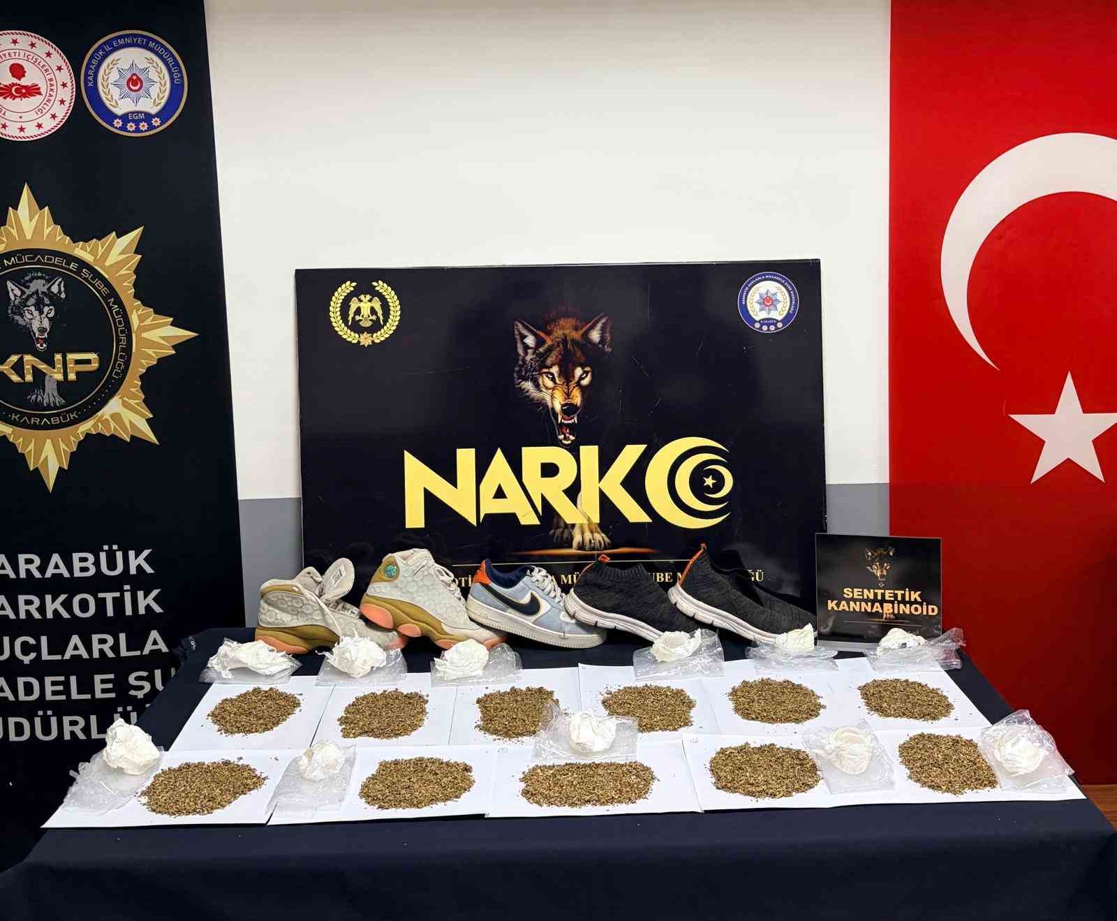KARABÜK’TE DÜZENLENEN UYUŞTURUCU OPERASYONLARINDA BONZAİ VE METAMFETAMİN ELE GEÇİRİLİRKEN, 1