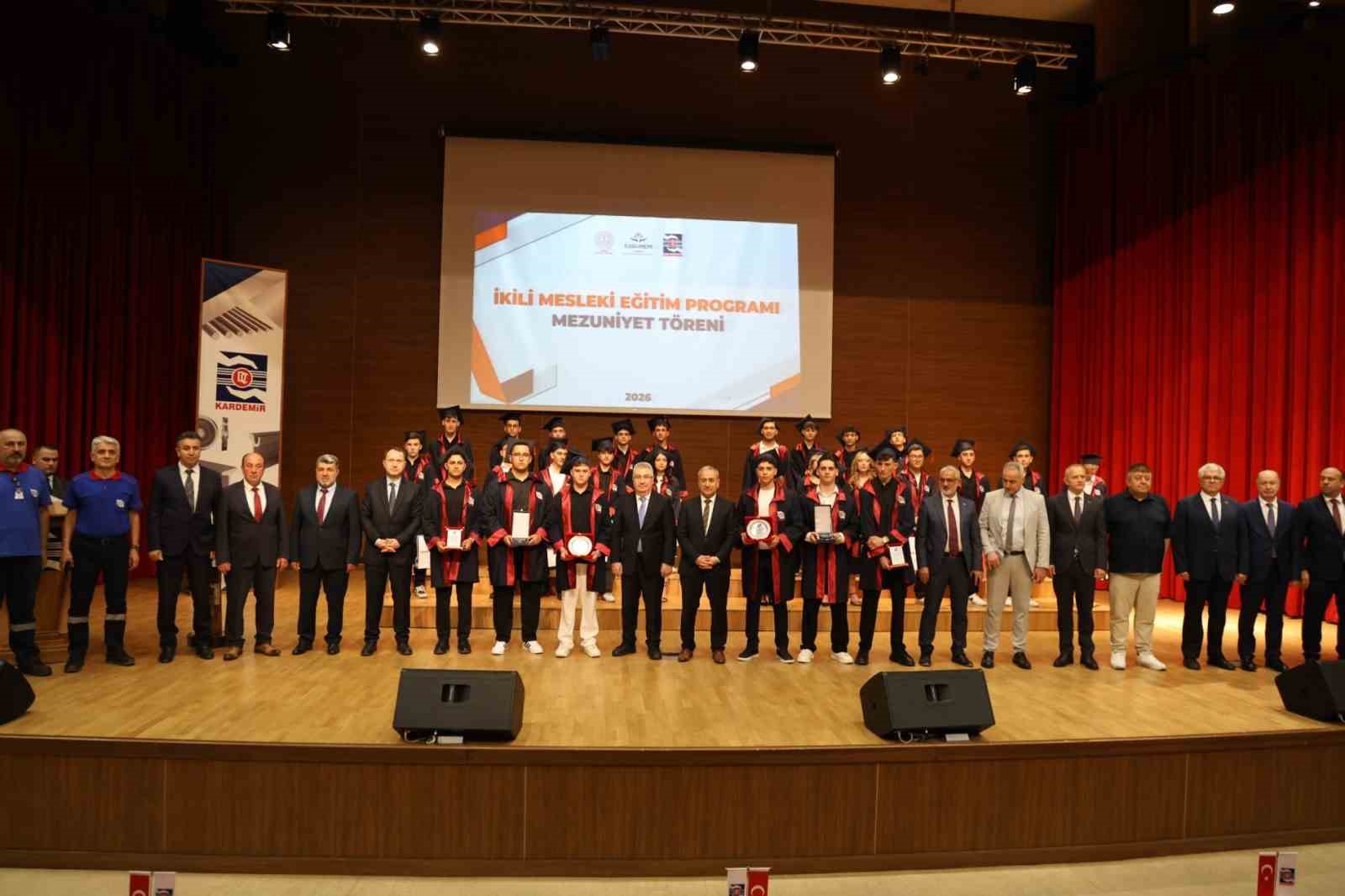KARABÜK'TE KARABÜK DEMİR-ÇELİK FABRİKALARI (KARDEMİR) A.Ş. İLE İL MİLLÎ EĞİTİM