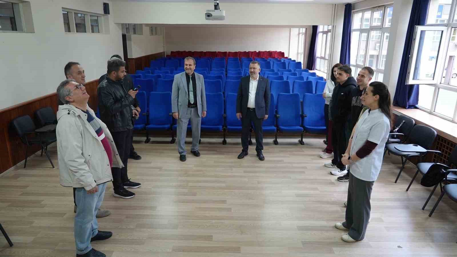 KARABÜK ÜNİVERSİTESİ (KBÜ) REKTÖRÜ PROF. DR. FATİH KIRIŞIK, TIP FAKÜLTESİ
