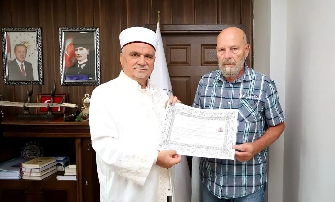 KARABÜK'TE YAŞAYAN 66 YAŞINDAKİ ALMAN