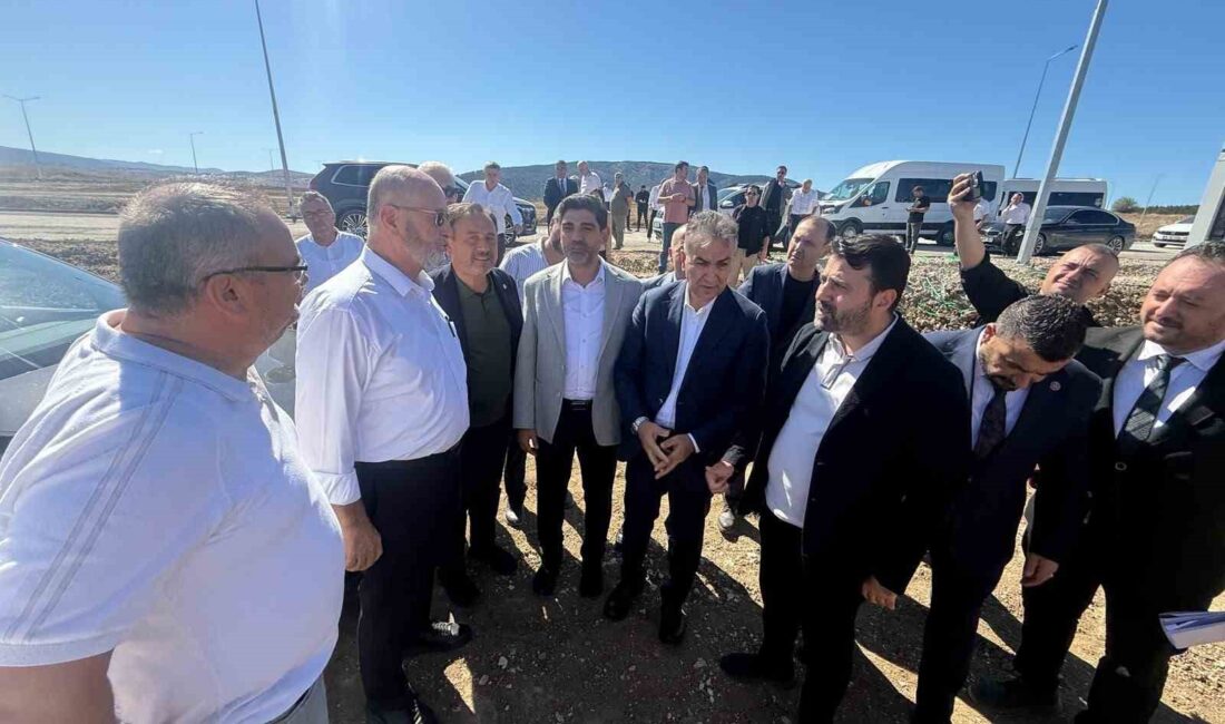 KARABÜK VALİSİ OKTAY ÇAĞATAY BERABERİNDE AK PARTİ KARABÜK MİLLETVEKİLLERİ CEM