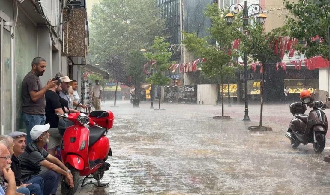 Karabük için kuvvetli sağanak uyarısı Karabük Valiliği, 15 Ekim Perşembe günü öğle saatlerinden itibaren kent