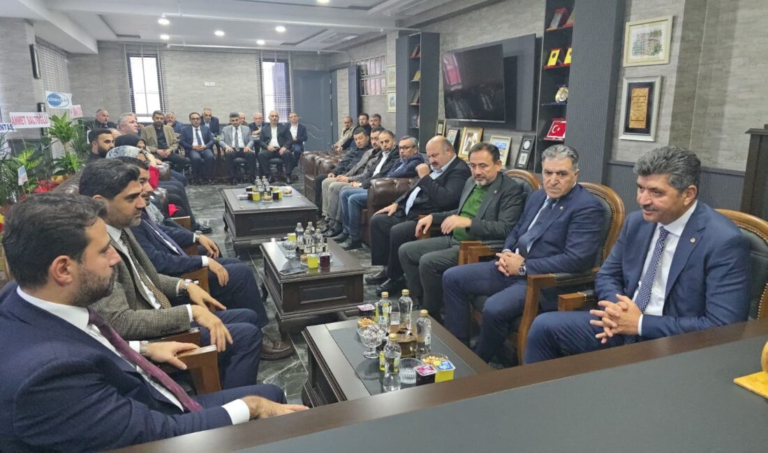 AK Parti Karabük milletvekilleri Cem Şahin ve Ali Keskinkılıç, AK