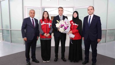 Karabük’te 44 Damla gönüllüsü dayanışma için sahada VALİ OKTAY ÇAĞATAY, GENÇLERİN GÖNÜLLÜLÜK FAALİYETLERİNDE YER ALMASININ TOPLUMSAL DAYANIŞMA