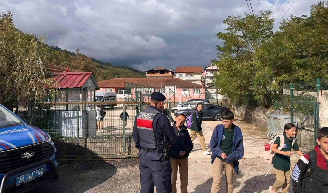 KARABÜK'TE, EMNİYET VE JANDARMA EKİPLERİ,